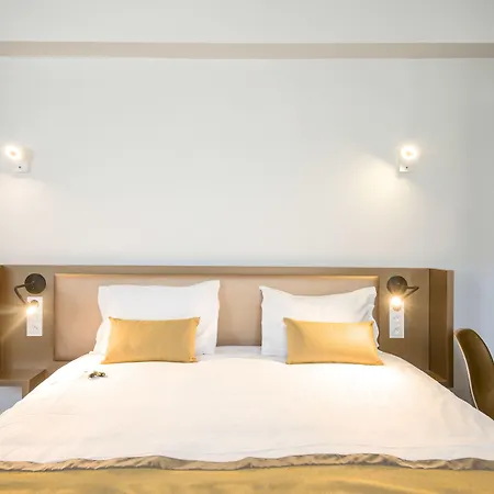 Forgeron De Hotel