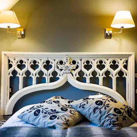 Forgeron De Hotel 3*