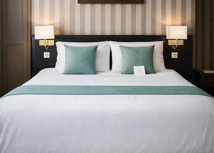 Hotel The Originals Boutique, Bulles By Forgeron, Lille Sud Seclin